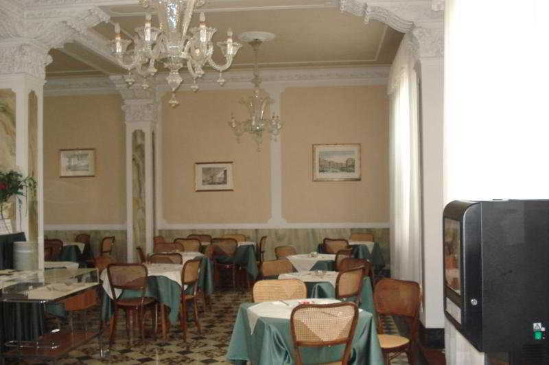 Hotel Byron Lido di Venezia Exterior photo